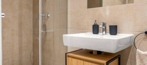 3 rooms Apartment in Rudolfsheim-Funfhaus, Austria No. 28089 4