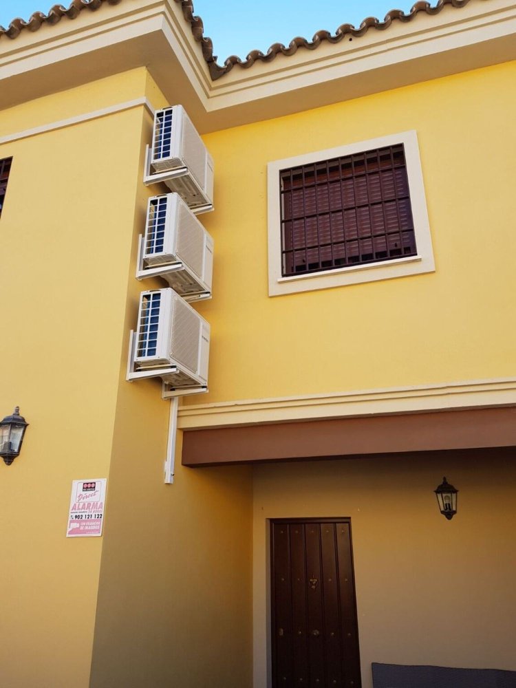 4 غرف نوم تاون هاوس في Andalusia, Spain رقم 189067