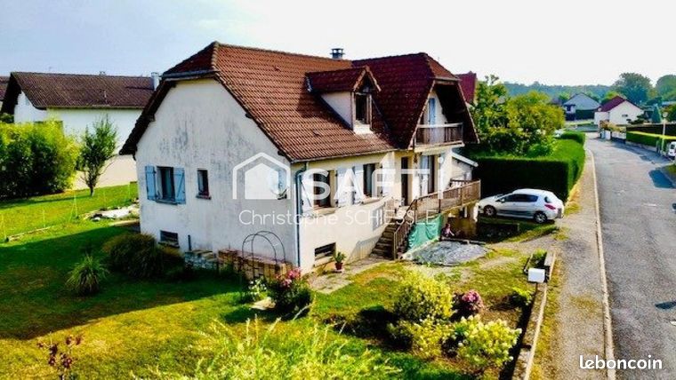 Casa de 3 dormitorios en Joncherey, France No. 358645