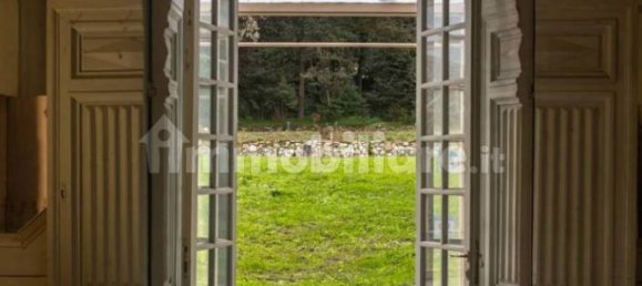 30 bedrooms Villa in Pisa, Italy No. 258872 6