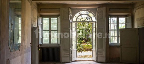 30 bedrooms Villa in Pisa, Italy No. 258872 10