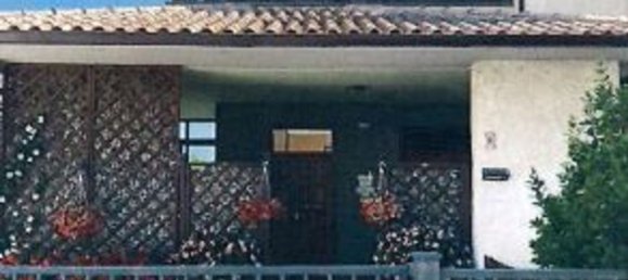 6 غرف نوم شقة في Castel Ritaldi, Italy رقم 327892 8