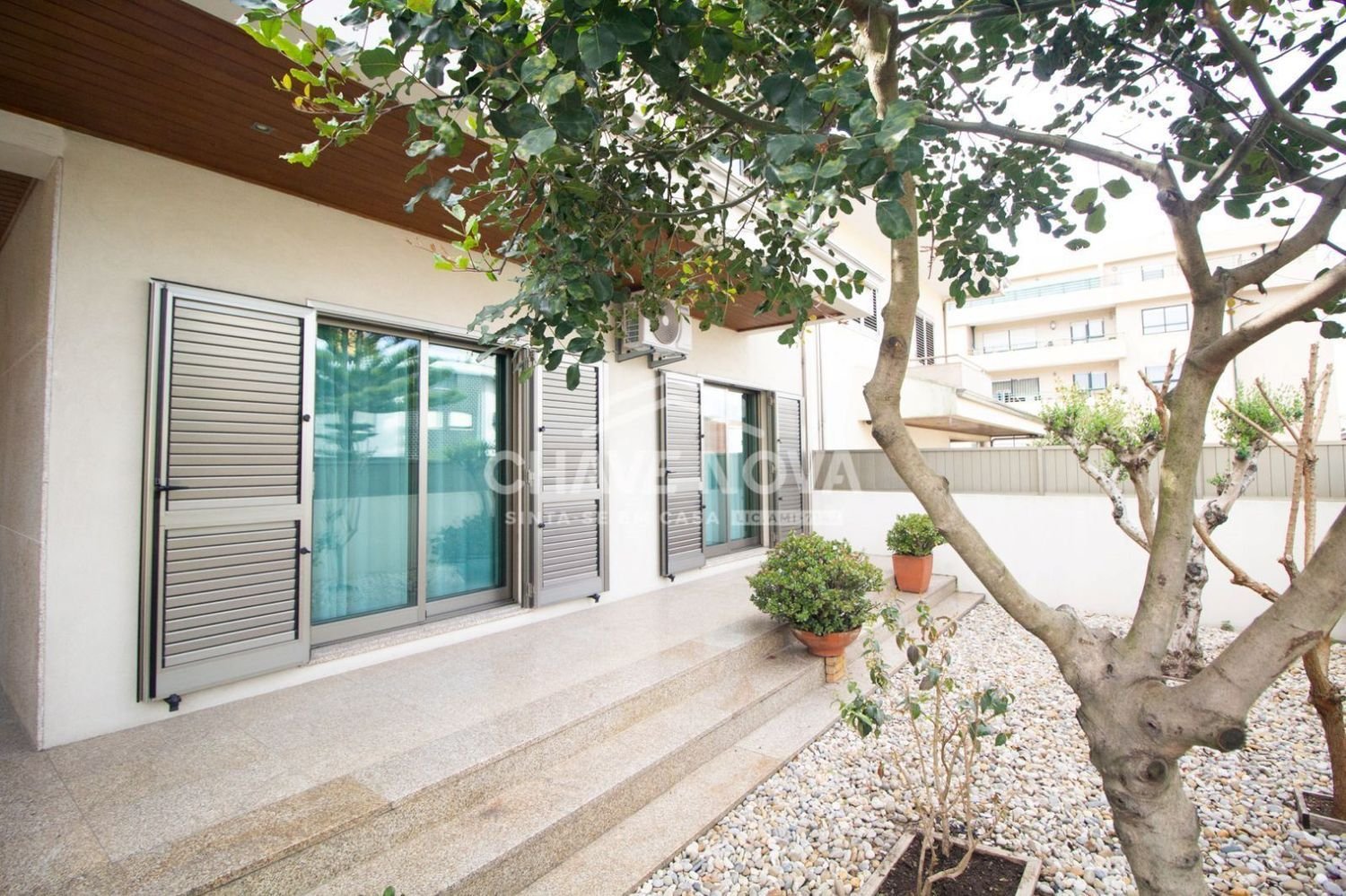 3 bedrooms House in Canelas, Portugal No. 312430