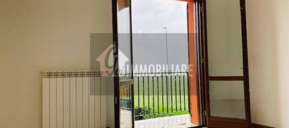3 bedrooms Apartment in San Giovanni in Croce, Italy No. 127640 6
