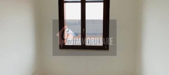 3 bedrooms Apartment in San Giovanni in Croce, Italy No. 127640 9