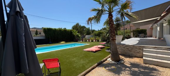 3 غرف نوم فيلا في Cuges-les-Pins, France رقم 331543 5