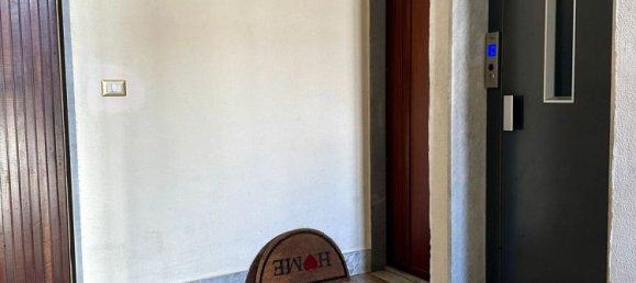 4 rooms Apartment in Naples, Italy No. 191916 28