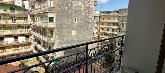 4 rooms Apartment in Naples, Italy No. 191916 25