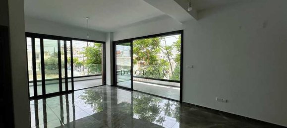 4 bedrooms Penthouse in Mesa Geitonia, Cyprus No. 19975 4