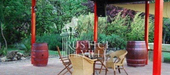 4 bedrooms House in Pisa, Italy No. 77611 7