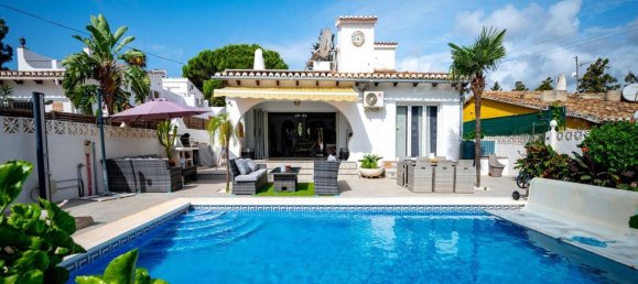 4 bedrooms Villa in Mijas, Spain No. 69110 4