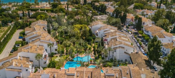 2 Schlafzimmer Villa in Marbella, Spain, Nr. 56934 21