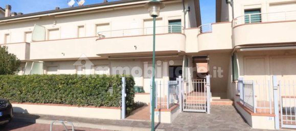 2 bedrooms Apartment in Cervia, Italy No. 167519 2