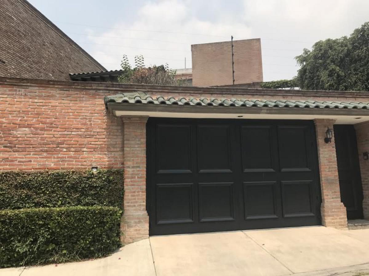 6 bedrooms House in Naucalpan de Juarez, Mexico No. 217897