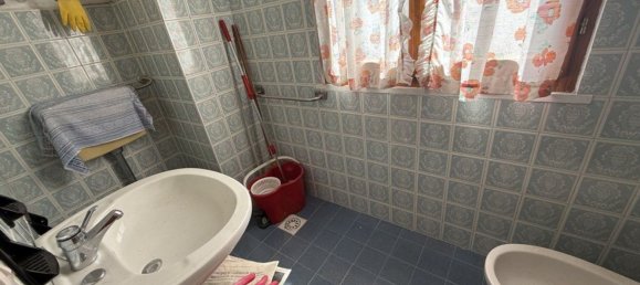 3 bedrooms House in Adrara San Rocco, Italy No. 380802 6