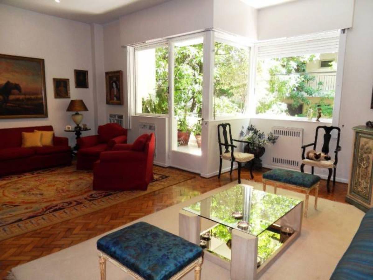 4 bedrooms Apartment in Buenos Aires, Argentina No. 82937