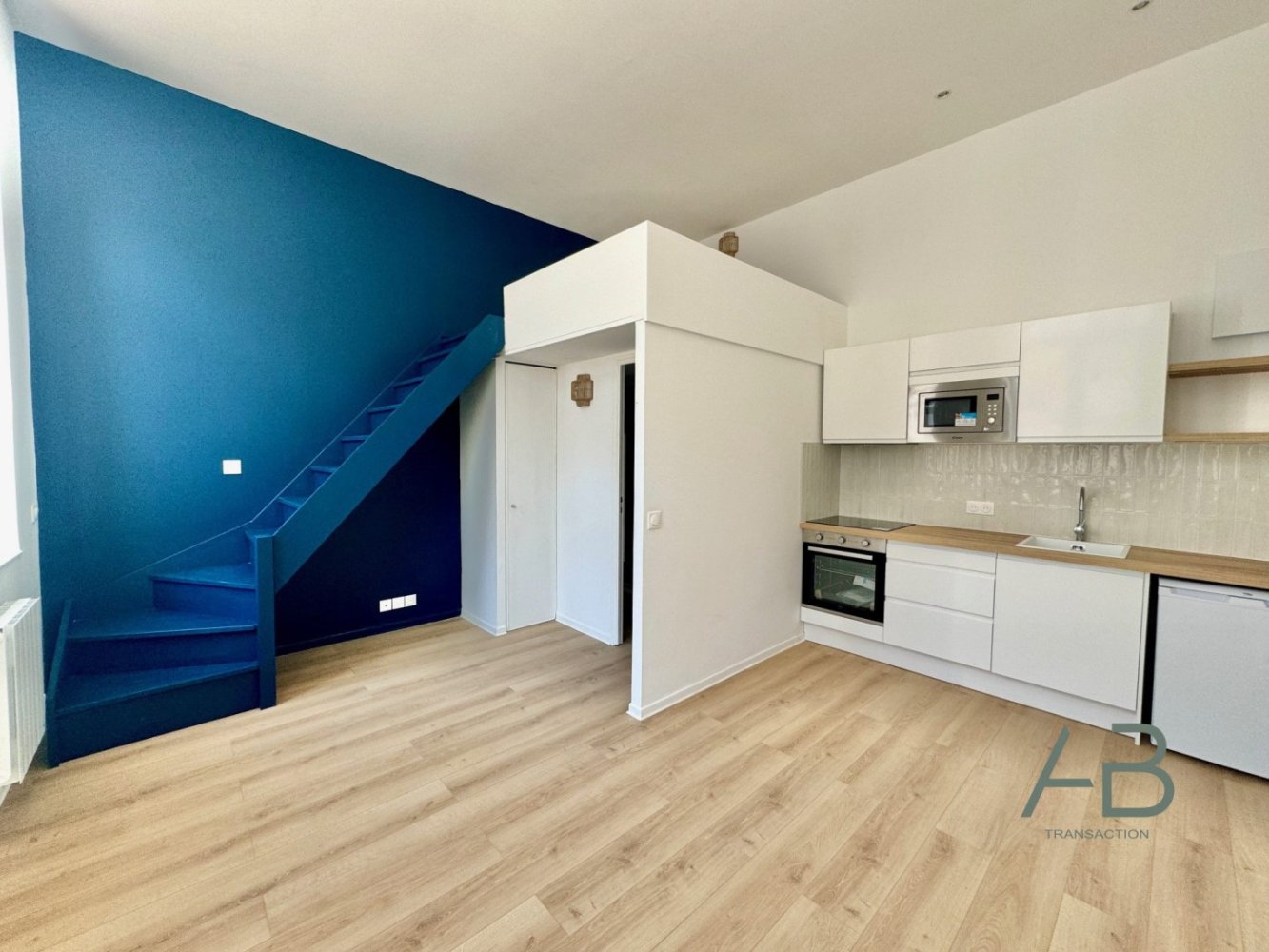 Студия в Лилль, Франция № 240552