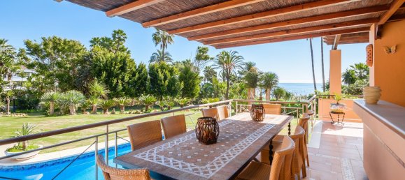 8 bedrooms House in Estepona, Spain No. 24193 46