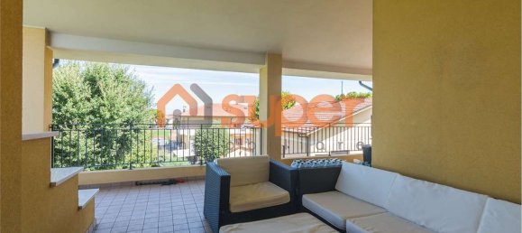 3 Schlafzimmer Wohnung in Fano, Italy, Nr. 374086 4