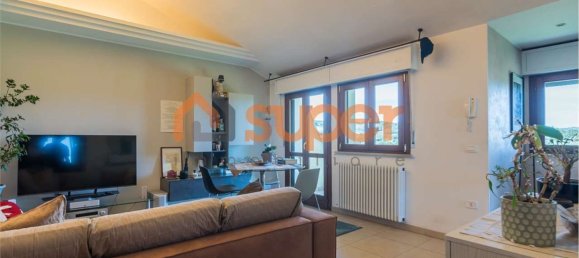 3 Schlafzimmer Wohnung in Fano, Italy, Nr. 374086 7