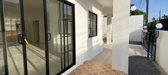 3 bedrooms Villa for sale in Pattaya, Chonburi, Eastern Thailand, Thailand № 75016 8