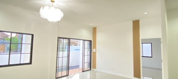 3 bedrooms Villa for sale in Pattaya, Chonburi, Eastern Thailand, Thailand № 75016 15