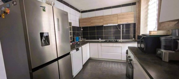 Casa de 3 dormitorios en Treilles-en-Gatinais, France No. 249882 5