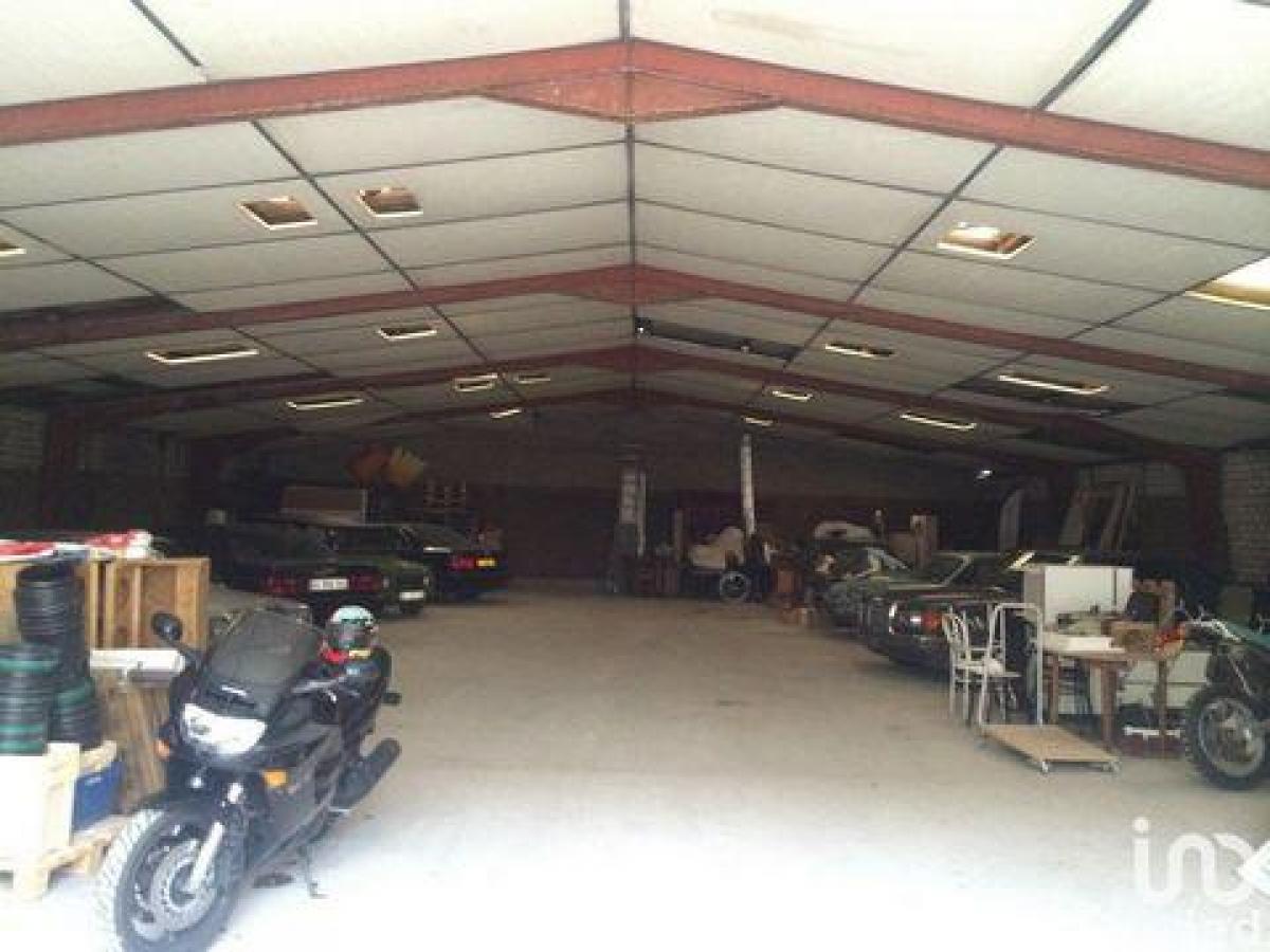 Magasin à Chaumont, France 340m² No. 21113