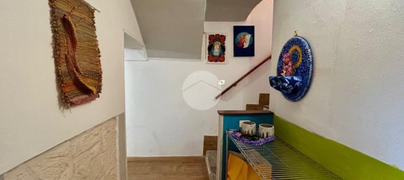 3 bedrooms House in Montemagno, Italy No. 144019 7