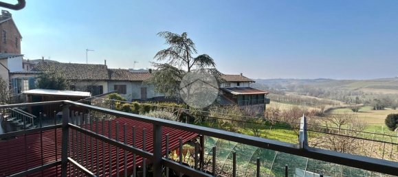 3 bedrooms House in Montemagno, Italy No. 144019 37