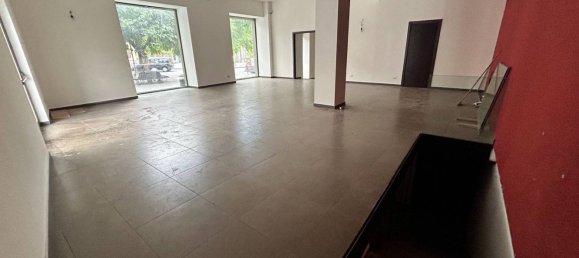 265m² Commercial property in Viagrande, Italy No. 258975 24