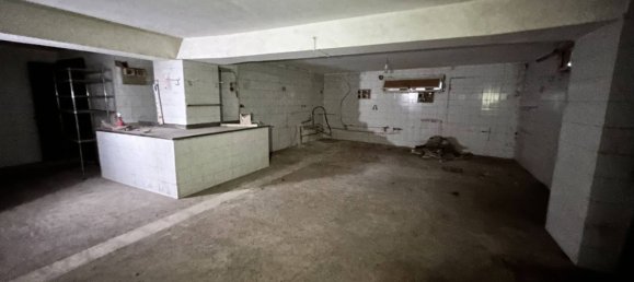 265m² Commercial property in Viagrande, Italy No. 258975 28