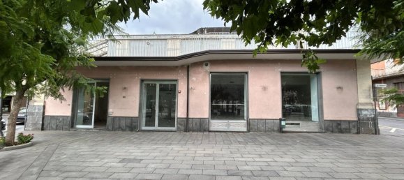 265m² Commercial property in Viagrande, Italy No. 258975 12