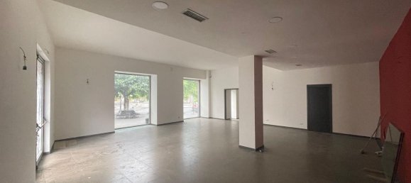 265m² Commercial property in Viagrande, Italy No. 258975 9