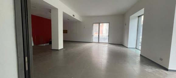 265m² Commercial property in Viagrande, Italy No. 258975 10