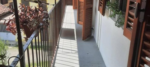 Квартира с 3 комнатами в Кьери, Италия № 24537 16