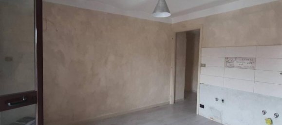 Квартира с 3 комнатами в Кьери, Италия № 24537 10