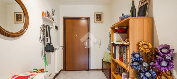 2 bedrooms Apartment in Castello d'Argile, Italy No. 320825 4