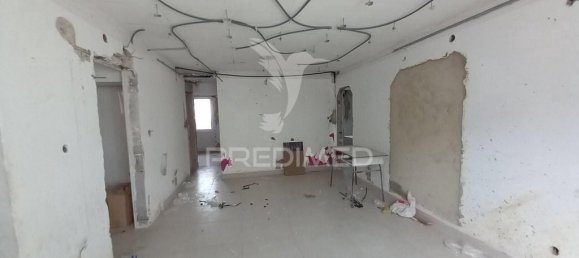 4 bedrooms Apartment in Seixal, Portugal No. 84460 2