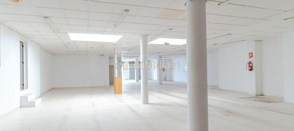 Коммерческая недвижимость 396м² в Санта-Фе, Испания № 166733 7