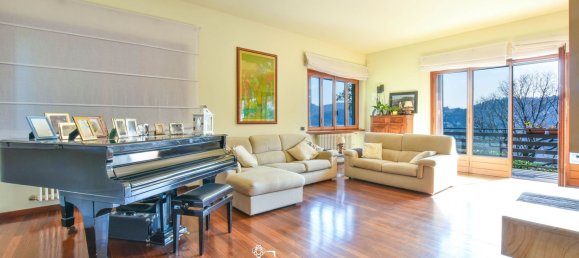 3-salle Villa à Laveno-Mombello, Italy No. 310606 11