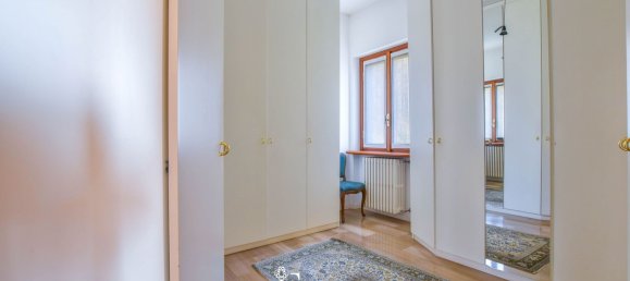 3-salle Villa à Laveno-Mombello, Italy No. 310606 27