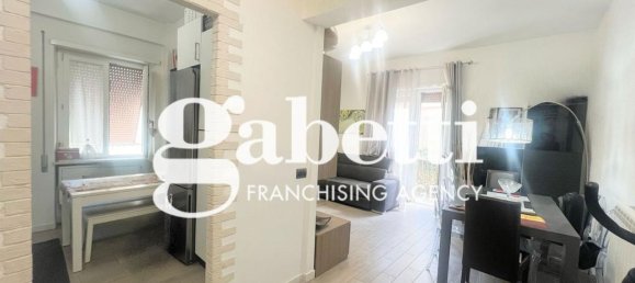 2 rooms Apartment in Rome, Italy No. 39872 17