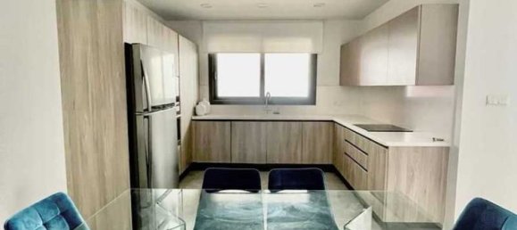 Квартира с 3 спальнями в Мутайяка, Кипр № 8699 6