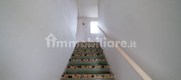 Вилла с 4 спальнями в Порденоне, Италия № 19961 12