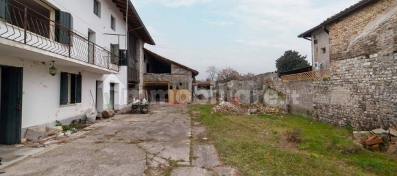 Вилла с 4 спальнями в Порденоне, Италия № 19961 35