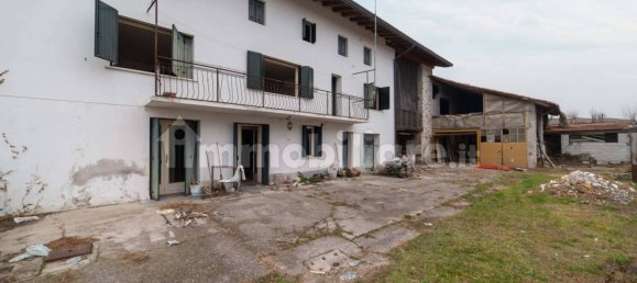 Вилла с 4 спальнями в Порденоне, Италия № 19961 34