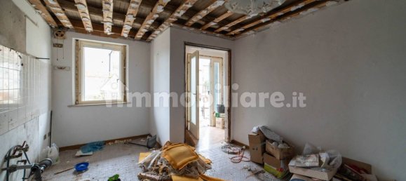 Вилла с 4 спальнями в Порденоне, Италия № 19961 9