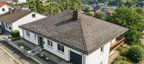 7 rooms Townhouse in Limburg-Weilburg, Germany No. 331360 2