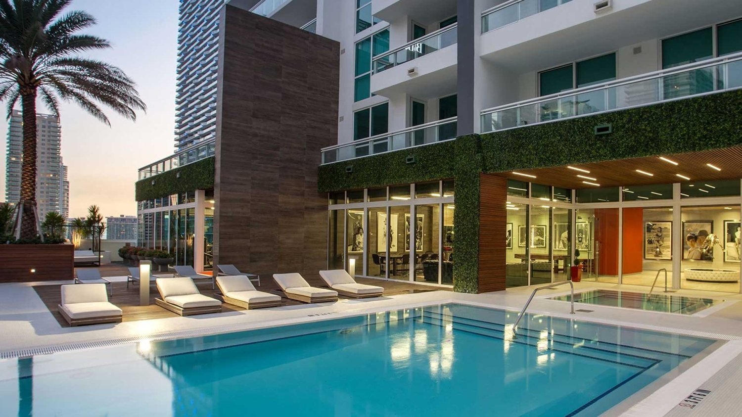 3 dormitorios apartamento en venta en Miami, Miami-Dade, Florida, USA № 616115